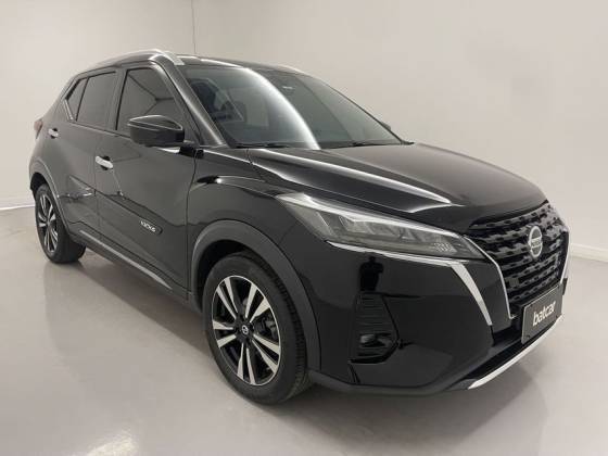 NISSAN KICKS 2022