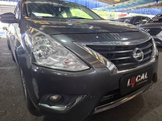 NISSAN VERSA 2019