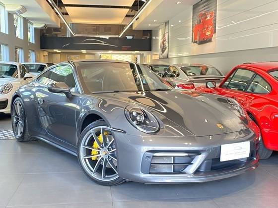 PORSCHE 911 2023