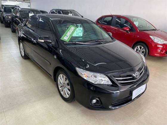 TOYOTA COROLLA 2012