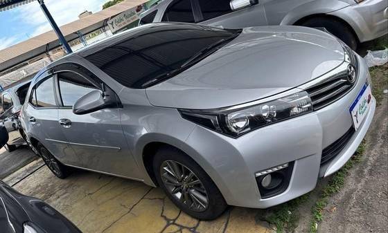 TOYOTA COROLLA 2018