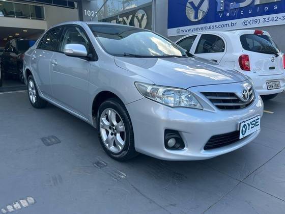 TOYOTA COROLLA 2012
