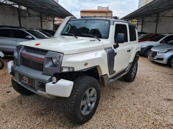 TROLLER T4 2015