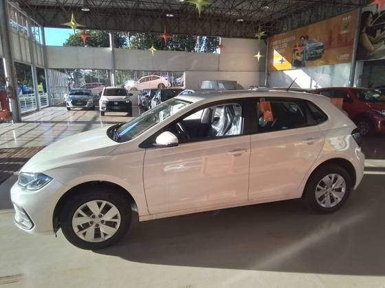 VOLKSWAGEN POLO 2024