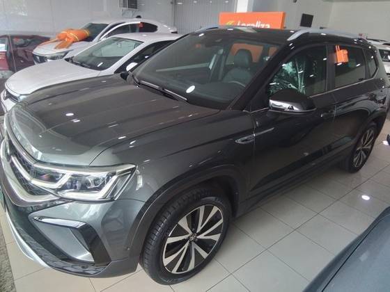 VOLKSWAGEN TAOS 2023