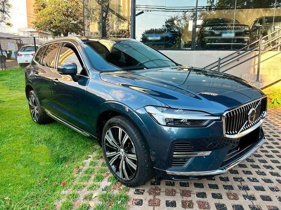VOLVO XC60 2022