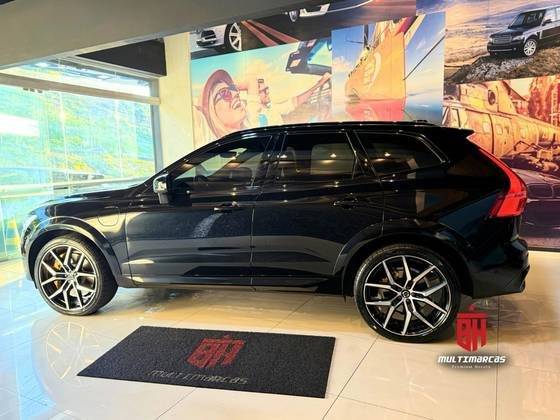 VOLVO XC60 2024