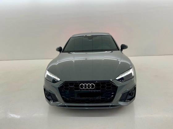 AUDI A5 2021