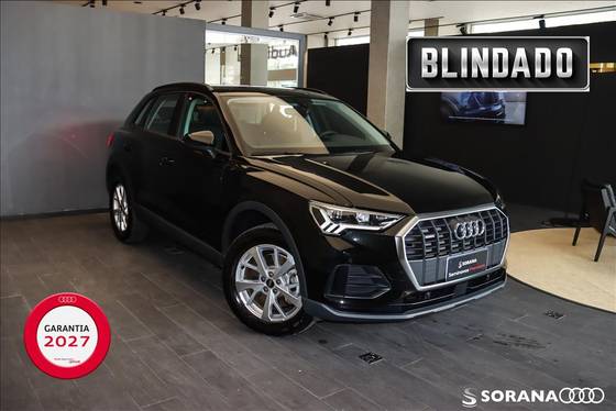 AUDI Q3 2024