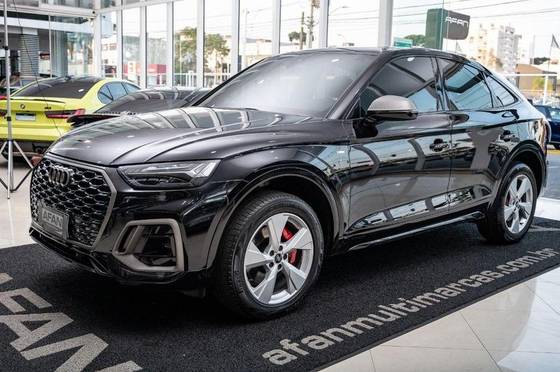 AUDI Q5 2022