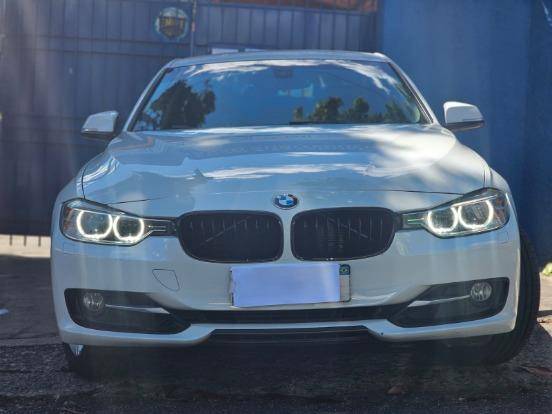 BMW 320i 2013