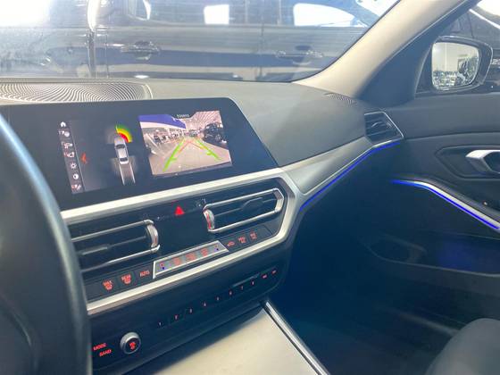 BMW 320i 2020