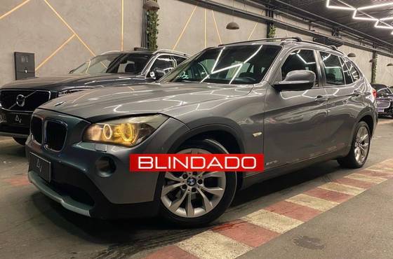 BMW X1 2011
