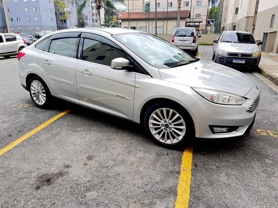 FORD FOCUS 2016