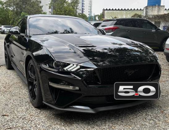 FORD MUSTANG 2020