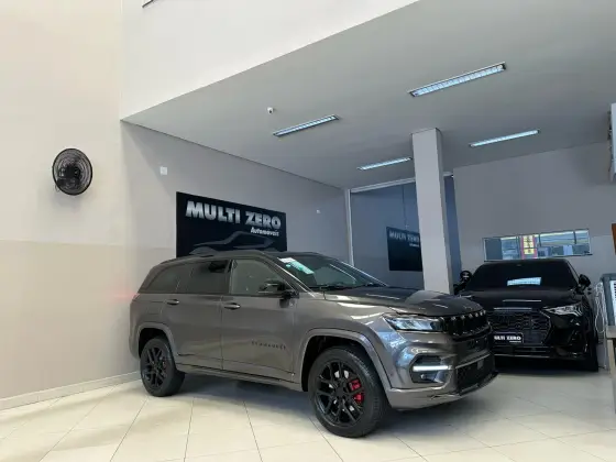 JEEP COMMANDER 2025