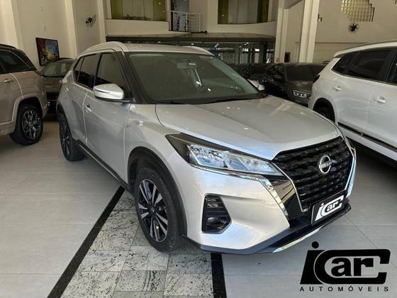 NISSAN KICKS 2023