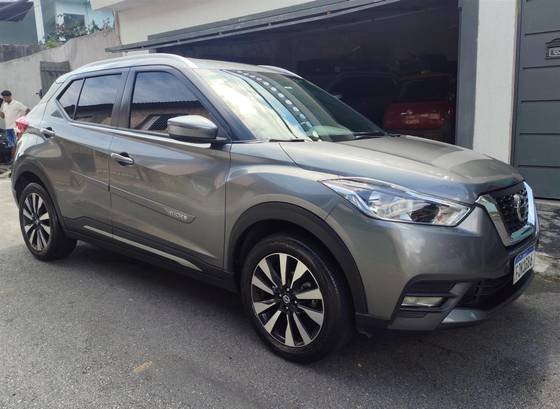 NISSAN KICKS 2021