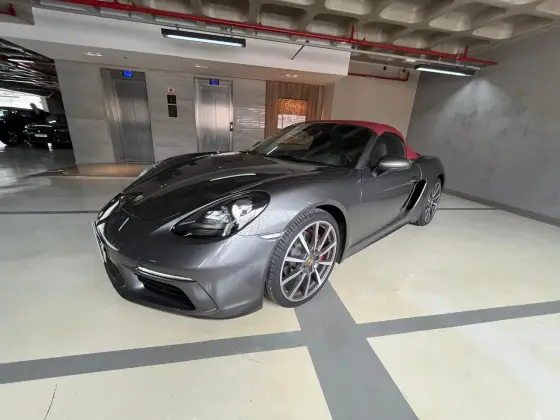 PORSCHE 718 2020