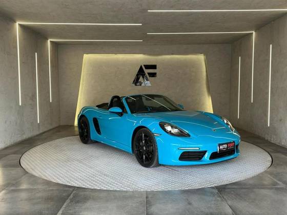 PORSCHE 718 2019
