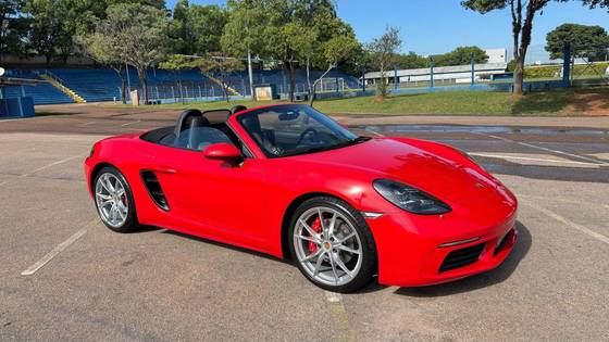 PORSCHE 718 2021