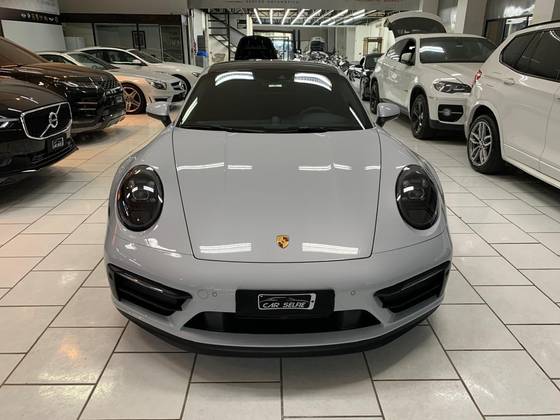 PORSCHE 911 2024