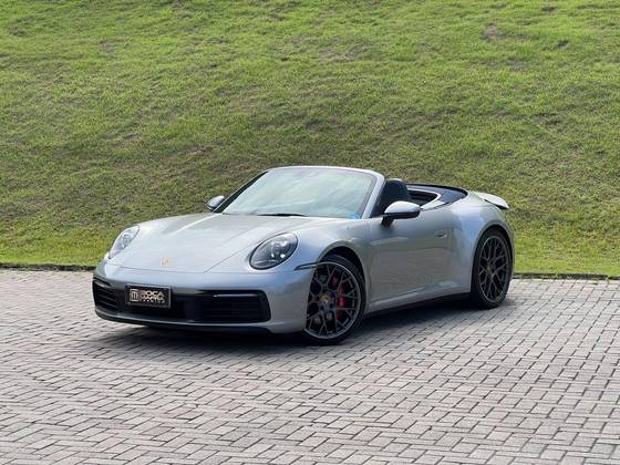 PORSCHE 911 2020