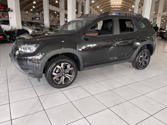 RENAULT DUSTER 2025