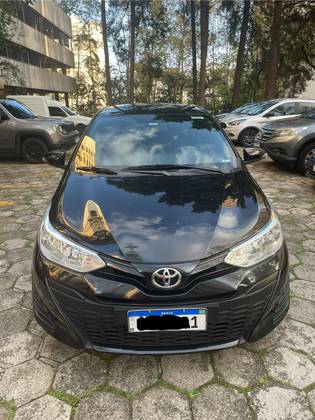 TOYOTA YARIS 2021