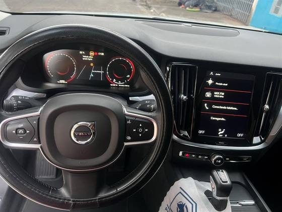 VOLVO S60 2020