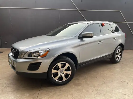 VOLVO XC60 2012