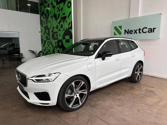 VOLVO XC60 2020