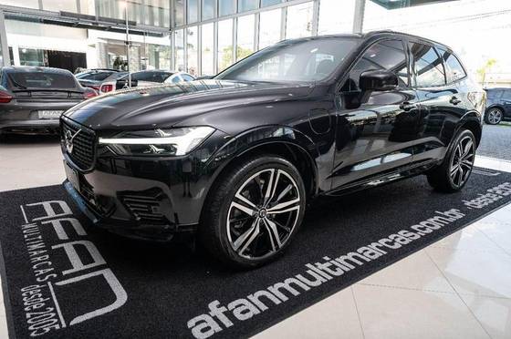 VOLVO XC60 2021