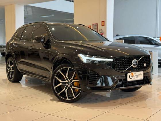VOLVO XC60 2022