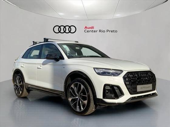 AUDI Q5 2025