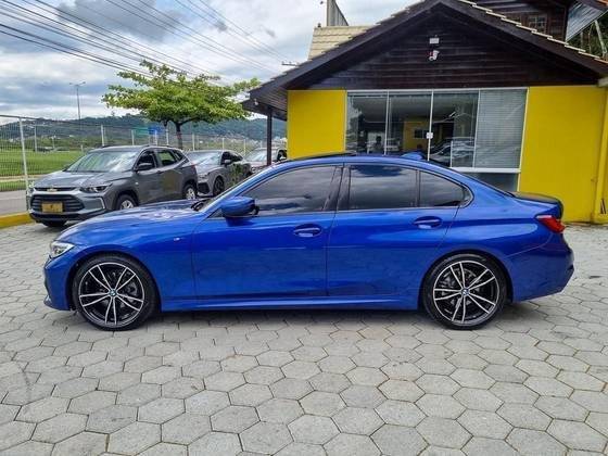 BMW 320i 2022