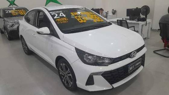 HYUNDAI HB20S 2024