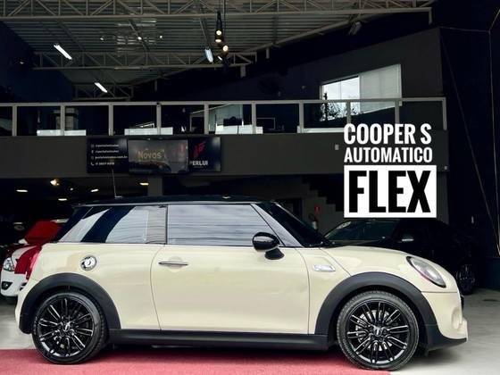 MINI COOPER 2015