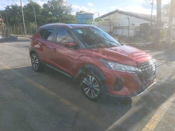NISSAN KICKS 2024