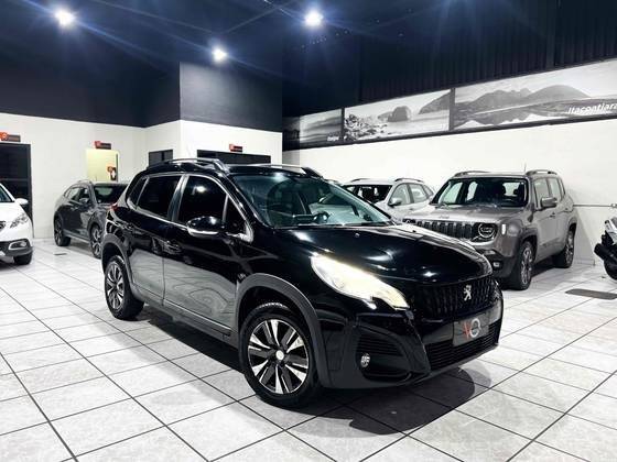 PEUGEOT 2008 2020