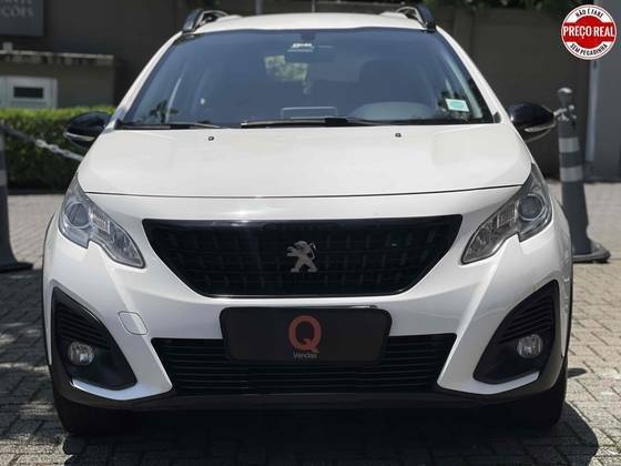PEUGEOT 2008 2021