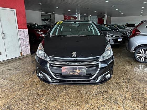PEUGEOT 208 2017