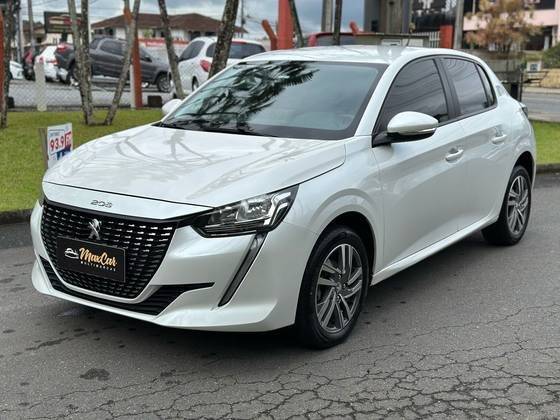 PEUGEOT 208 2023