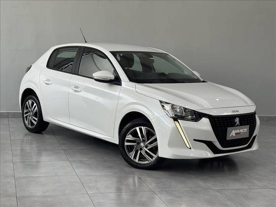 PEUGEOT 208 2023