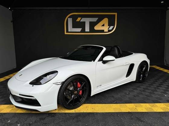 PORSCHE 718 2018