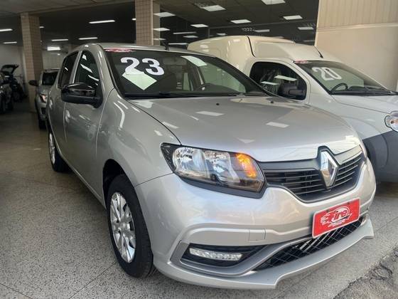 RENAULT SANDERO 2023