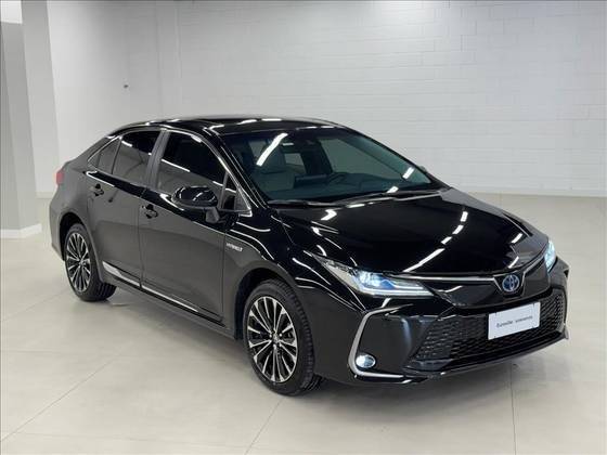 TOYOTA COROLLA 2024