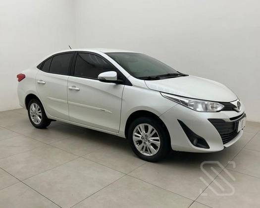 TOYOTA YARIS 2019