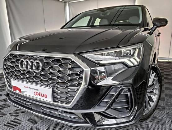 AUDI Q3 2024