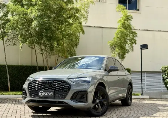 AUDI Q5 2021